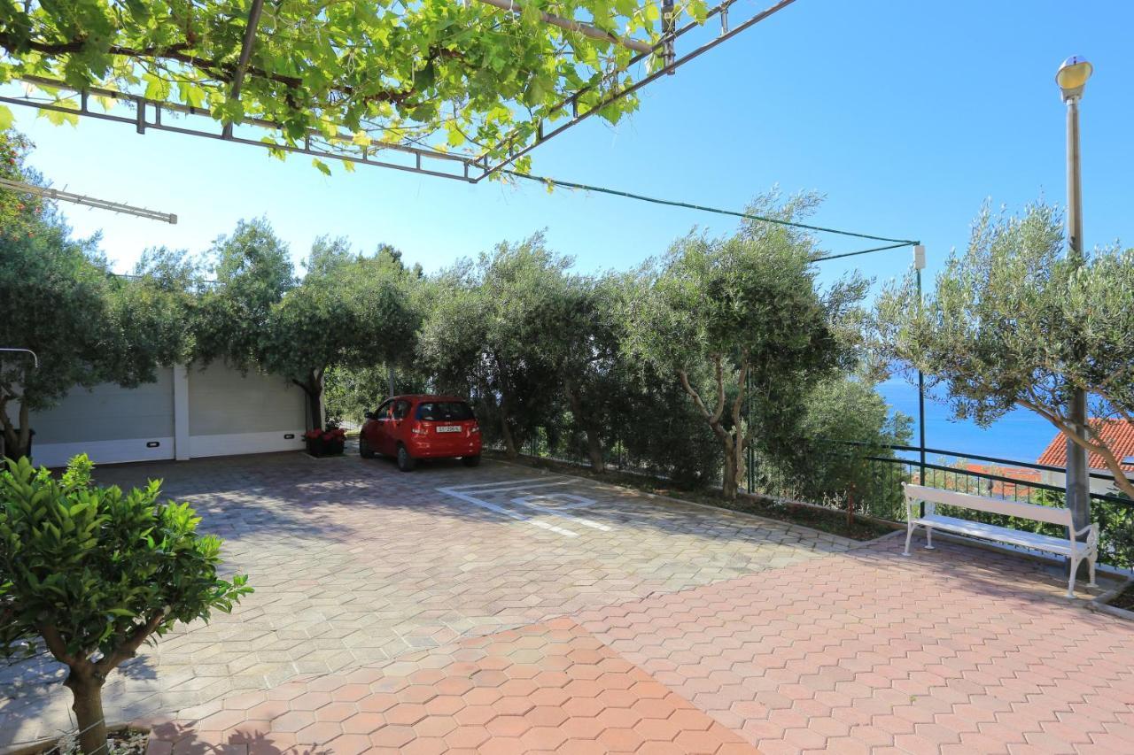 Apartments By The Sea Duce, Omis - 2737 エクステリア 写真